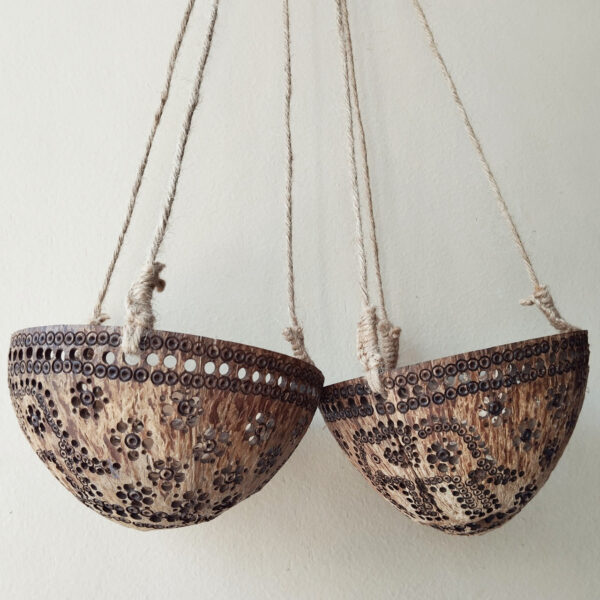 Set 2 Pcs Large Size Handicraft Coconut Shell Hanging