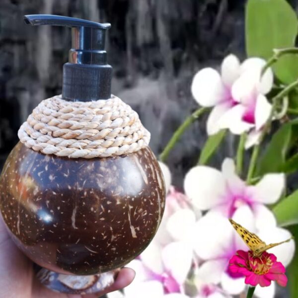 lotion_bottle_coconut